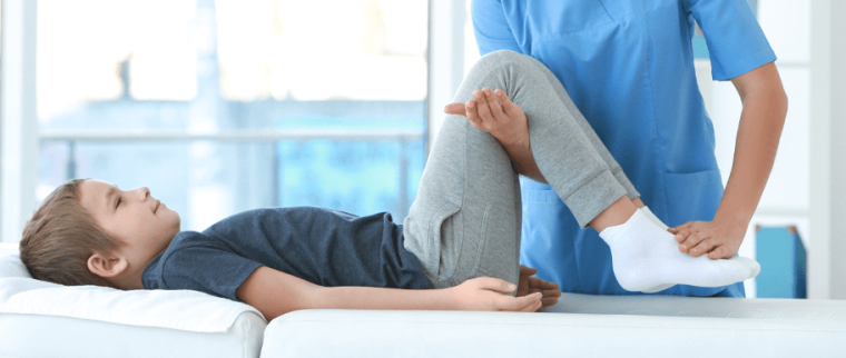 enfant chez le médecin
